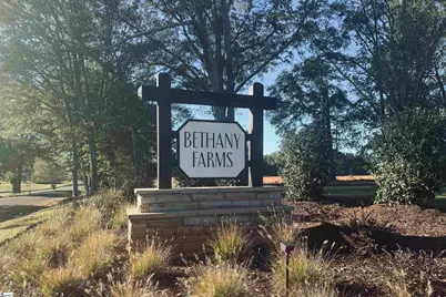 108 Birch Horizon Avenue, Simpsonville, SC 29681 - Photo 2