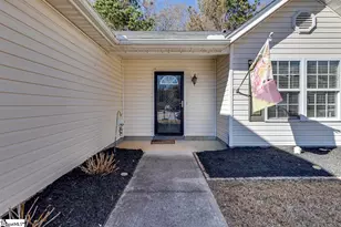 211 Cassidy Ct, Simpsonville, SC 29680 - Photo 4