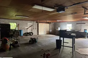 728 E Greenwood St, Abbeville, SC 29620 - Photo 6