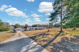 105 Reid Rd, Greer, SC 29651 - Photo 32