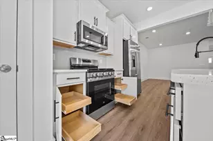 516 Harebell Wy, Greenville, SC 29617 - Photo 8