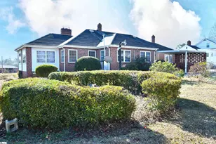 202 Greenwood Hwy, Saluda, SC 29138 - Photo 14