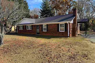 228 Green Ridge Dr, Moore, SC 29369 - Photo 2