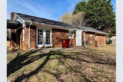 228 Greenridge Drive, Moore, SC 29369 - Photo 4