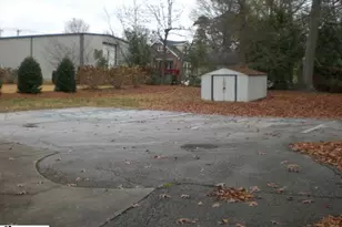 1 Elizabeth Dr, Greenville, SC 29615 - Photo 28