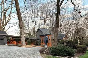 700 Altamont Rd, Greenville, SC 29609 - Photo 8