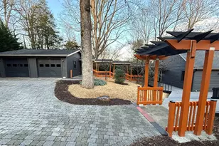 700 Altamont Rd, Greenville, SC 29609 - Photo 6