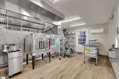 323 W Georgia Road, Simpsonville, SC 29681 - Photo 18