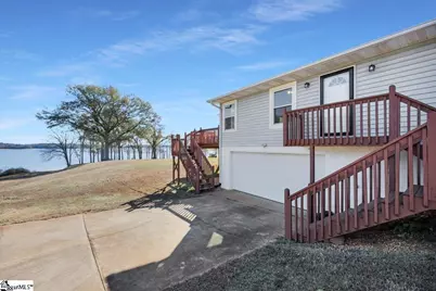 101 Windy Pt S, Townville, SC 29689 - Photo 6