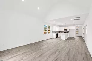 115 Hillcrest Cir, Anderson, SC 29624 - Photo 14