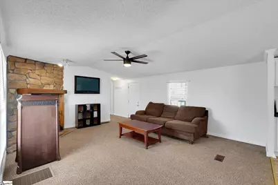 210 Elaine Drive, Piedmont, SC 29673 - Photo 8
