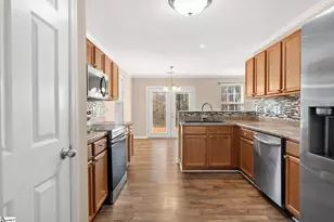 104 Teal Ct, Easley, SC 29642 - Photo 8