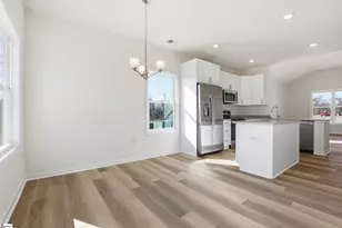 609 S Cherry St, Seneca, SC 29678 - Photo 14