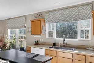 24 Hudson St, Taylors, SC 29687 - Photo 18