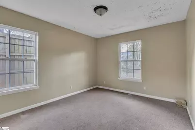 104 Wilshire Drive, Greenville, SC 29609 - Photo 14