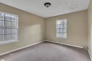 104 Wilshire Dr, Greenville, SC 29609 - Photo 14