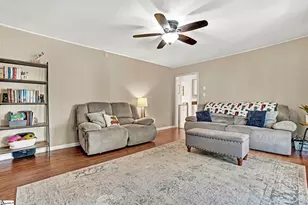 108 Floy St, Spartanburg, SC 29301 - Photo 22