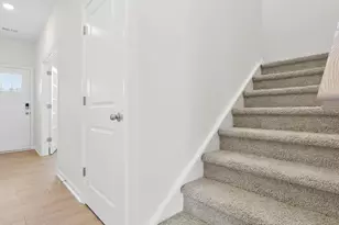 58 Marblewood St, Greenville, SC 29605 - Photo 16