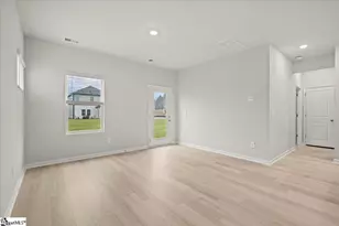 8 Angel Wood Dr, Piedmont, SC 29673 - Photo 6