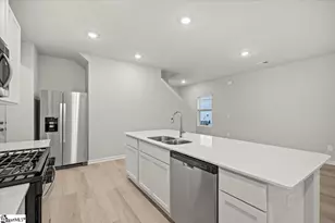 8 Angel Wood Dr, Piedmont, SC 29673 - Photo 10