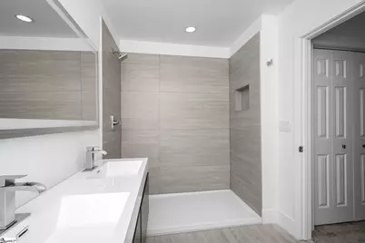 14 Hawthorne Lane, Greenville, SC 29605 - Photo 20