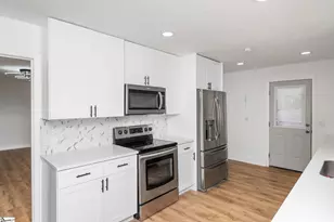 3 Hibourne Ct, Greenville, SC 29615 - Photo 8