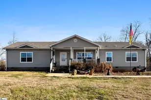 650 Belvue Rd, Travelers Rest, SC 29690 - Photo 1