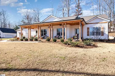 117 E Peninsula Drive, Laurens, SC 29360 - Photo 4