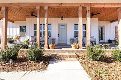 117 E Peninsula Drive, Laurens, SC 29360 - Photo 6