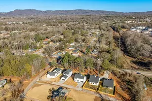 319 Hunts Bridge Rd, Greenville, SC 29617 - Photo 34