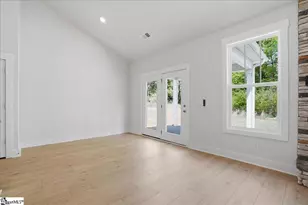 8 Pelham Crossing Dr, Greenville, SC 29615 - Photo 10