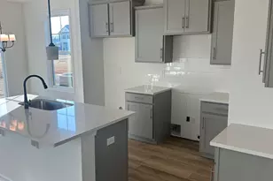 243 Brown Cir, Easley, SC 29642 - Photo 2