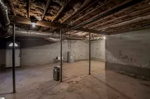 137 Lakeshore Dr, Easley, SC 29642 - Photo 36