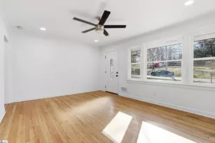 601 S D St, Easley, SC 29640 - Photo 4