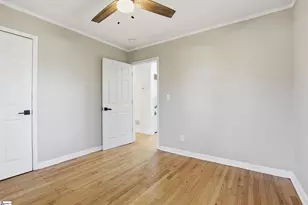 601 S D St, Easley, SC 29640 - Photo 16