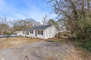 3030/3028 Benjamin Rd, Spartanburg, SC 29307 - Photo 4