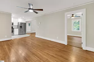 14 Dixie Ave, Greenville, SC 29607 - Photo 10