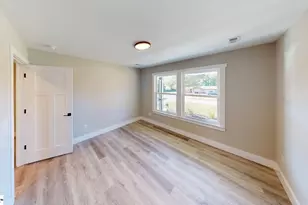 1172 W Rutledge Ave, Gaffney, SC 29341 - Photo 22