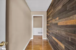 132 Waverly St, Easley, SC 29642 - Photo 4