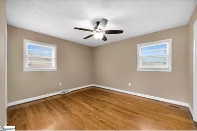 132 Waverly Street, Easley, SC 29642 - Photo 18