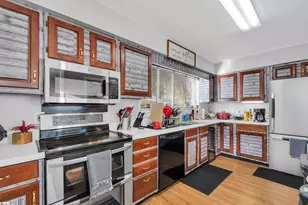 70 Briarview Cir, Greenville, SC 29615 - Photo 8