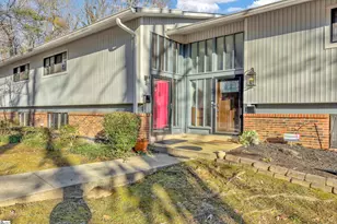 70 Briarview Cir, Greenville, SC 29615 - Photo 1