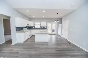 131 Plumcreek Ln, Enoree, SC 29335 - Photo 6