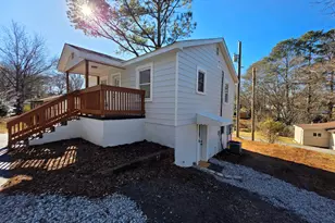 411 W C Ave, Easley, SC 29640 - Photo 2