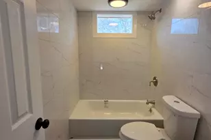 411 W C Ave, Easley, SC 29640 - Photo 8