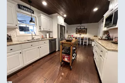 199 Lake Forest Circle, Easley, SC 29642 - Photo 14