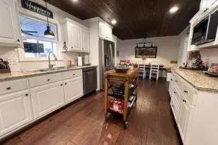 199 Lake Forest Cir, Easley, SC 29642 - Photo 14