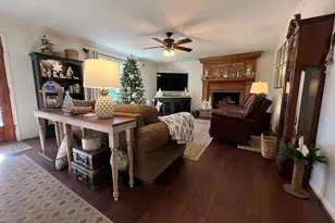 199 Lake Forest Cir, Easley, SC 29642 - Photo 8