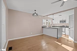 202 Placid Ct, Spartanburg, SC 29307 - Photo 8