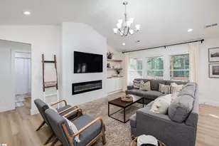 202 Eastberrys Creek Rd, Duncan, SC 29334 - Photo 4